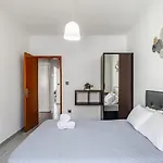 Lägenhet Sleeptubal Moderne *