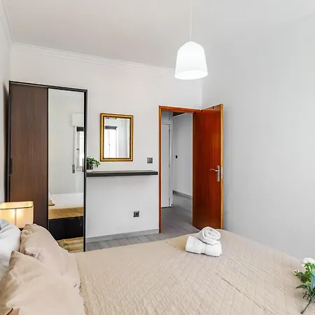 Apartman Sleeptubal Moderne Alhos Vedros
